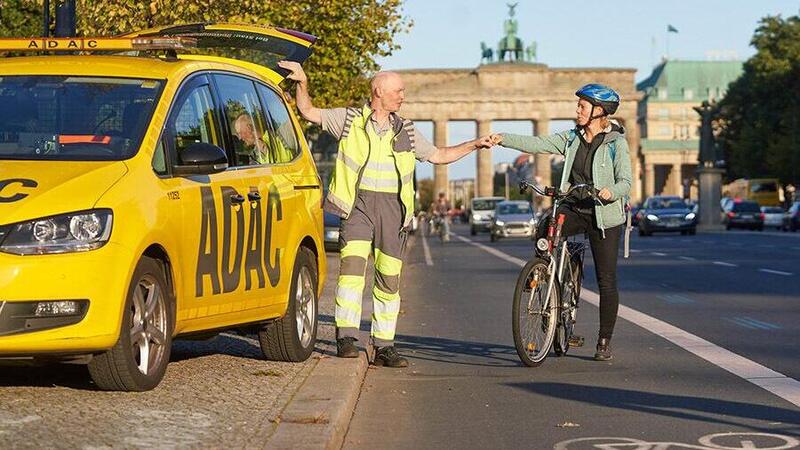 Germania: assistenza stradale anche per le bici