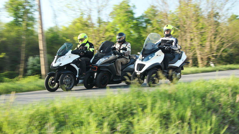 Piaggio MP3 300, Quadro 350S, Peugeot Metropolis 400