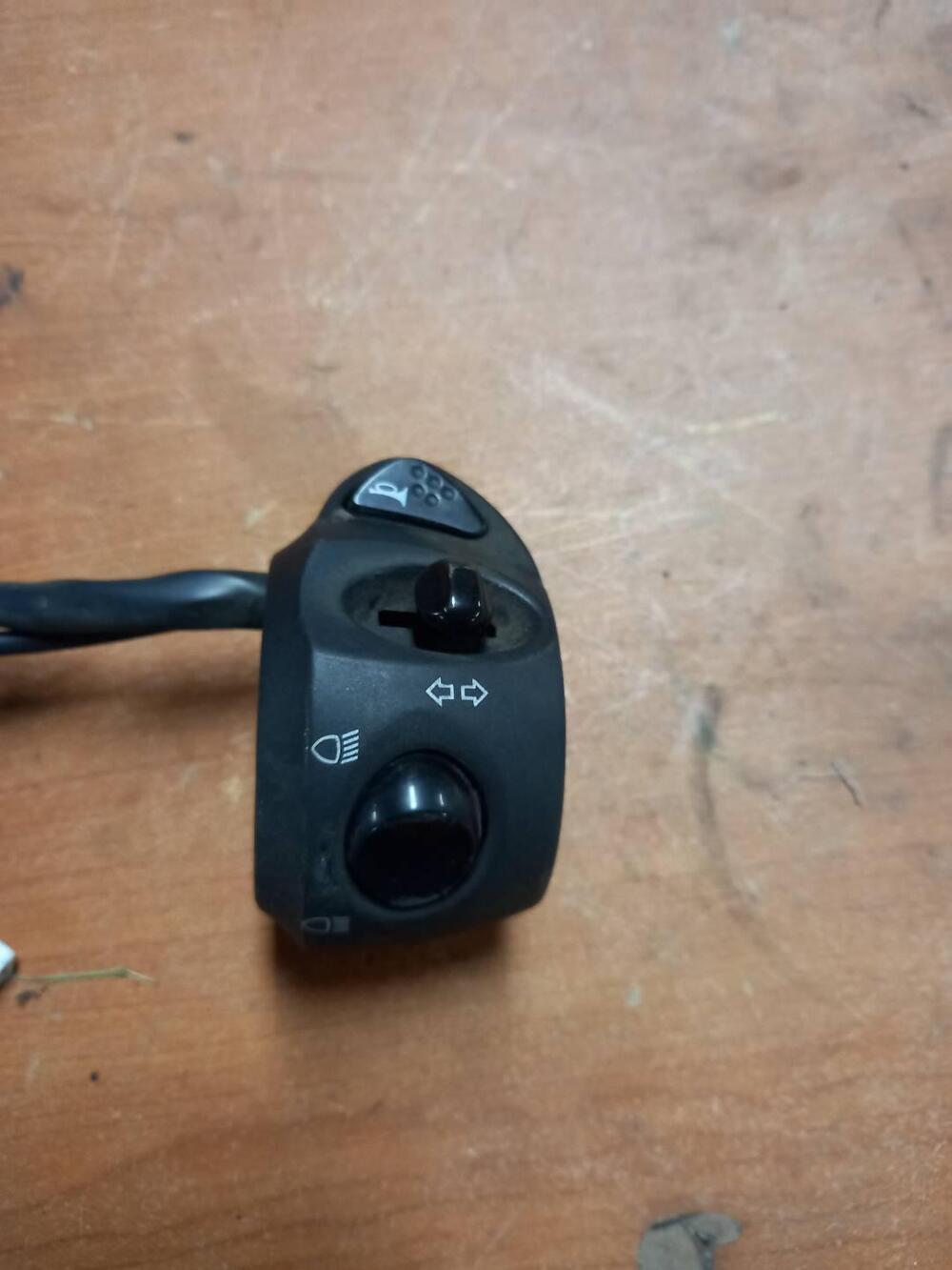 Comando elettrico sinistro Gilera Nexus 500 2003-2 (3)