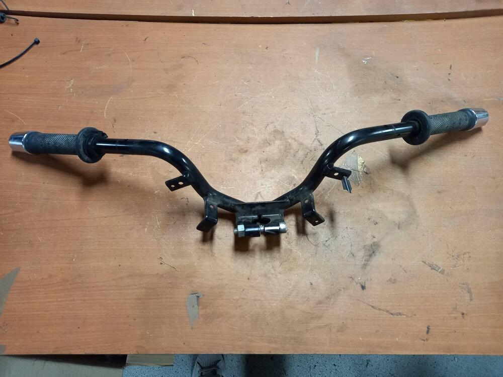 Manubrio Gilera Nexus 500 2003-2005 (3)