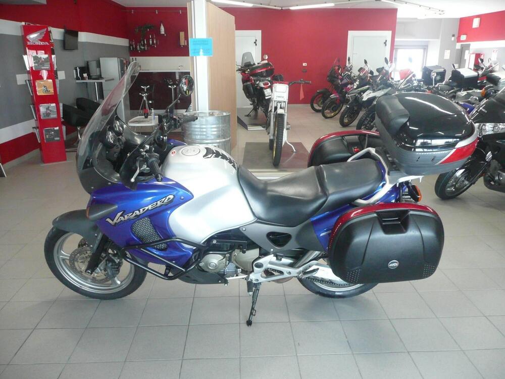 Honda VARADERO 1000 (4)