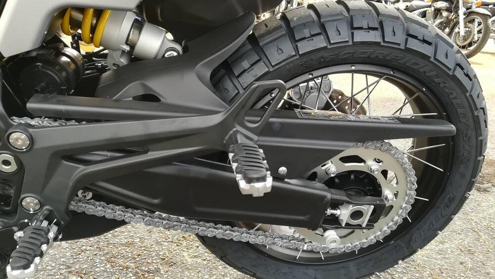 Benelli Leoncino 800 (2022 - 25) (2)