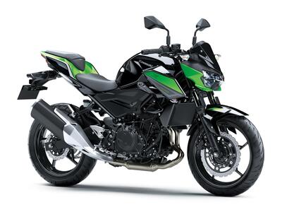 Kawasaki Z400 2023: quando &quot;Piccola Supernaked&quot; non &egrave; una contraddizione