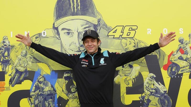 Valentino Rossi. Per un grande pilota ci vuole un casco grande