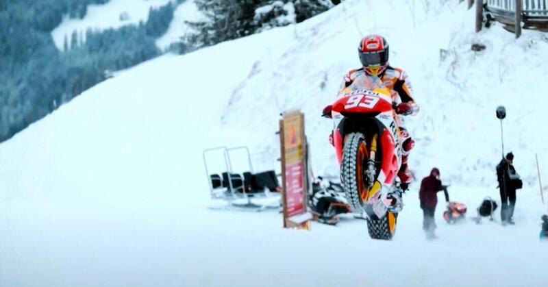 Se vi manca gi&agrave; Marc Marquez guardate qui! Che numeri in moto sulla neve! [VIDEO VIRALE]