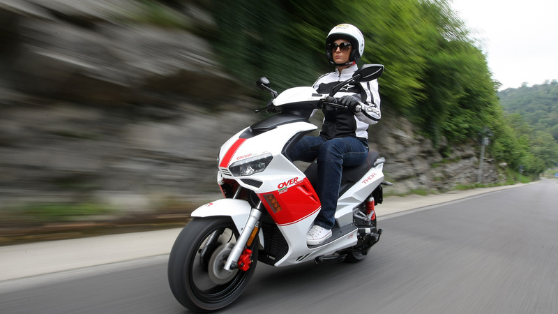 Nuovo Codice della Strada: in arrivo la patente a punti  per motorini e microcar