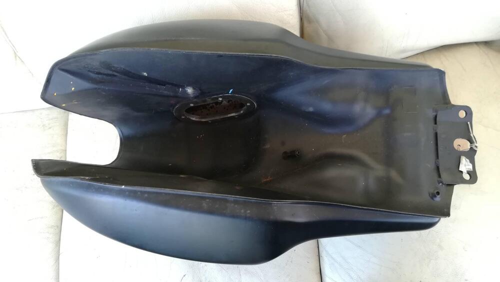 Serbatoio Moto Guzzi V7 (4)