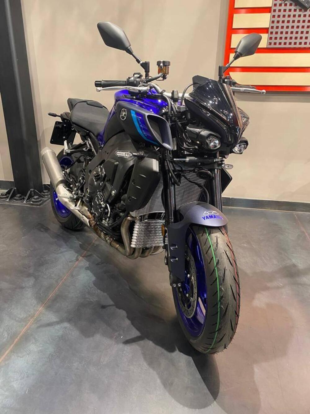 Yamaha MT-10 (2022 - 25) (3)