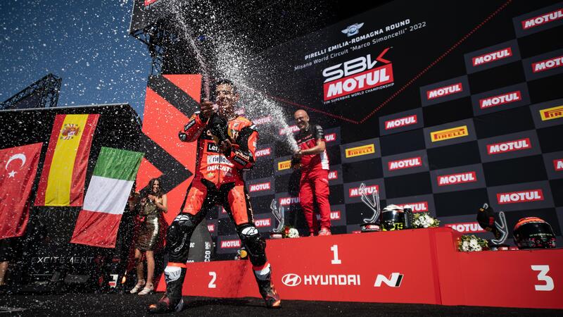 SBK 2022. GP d&#039;Italia, il bicchiere di Michael Rinaldi &egrave; mezzo pieno, quello di Andrea Locatelli mezzo vuoto