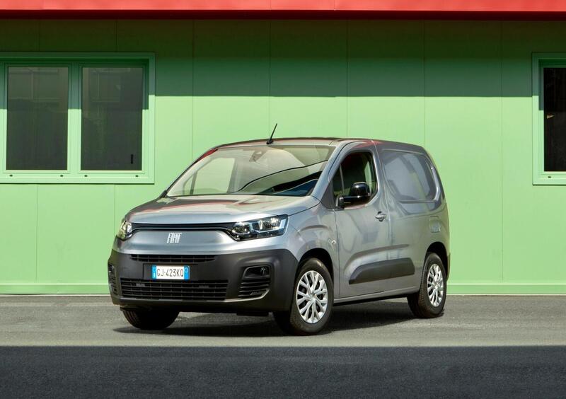 Fiat Doblò (2022-->>) (4)