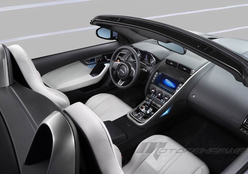 Jaguar F-Type Cabrio (2013-->>) (27)