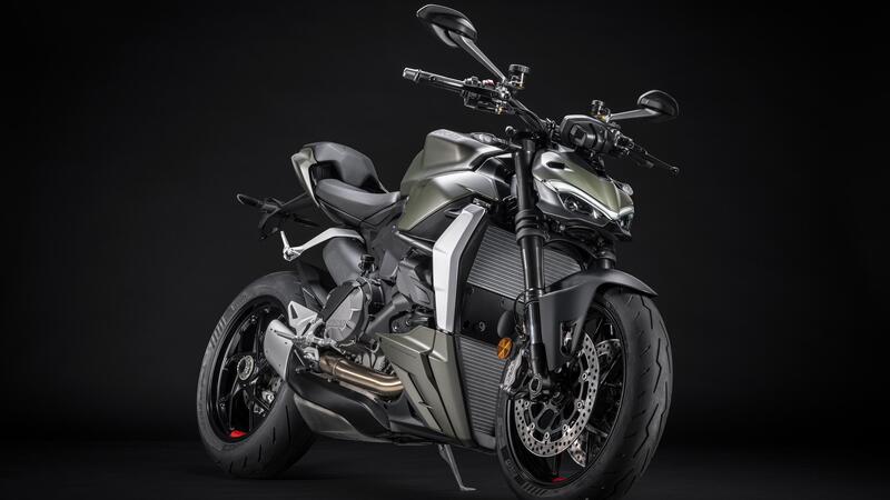 La Ducati Streetfighter V2 diventa green. Ma sempre a benzina