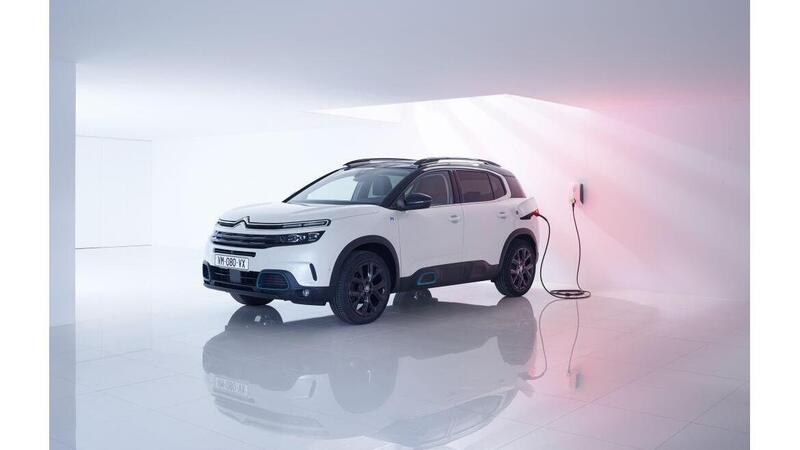 Nuova Citroen C5 Aircross: perfetta per la famiglia [VIDEO]