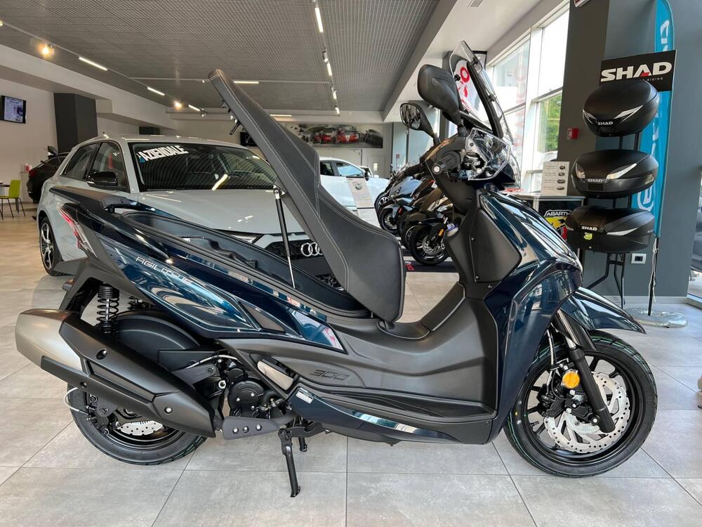 Kymco Agility 300i (2021 - 25) (18)