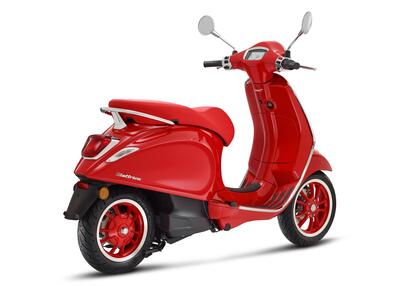 Vespa Elettrica RED, lo scooter che ti fa fare la tua parte