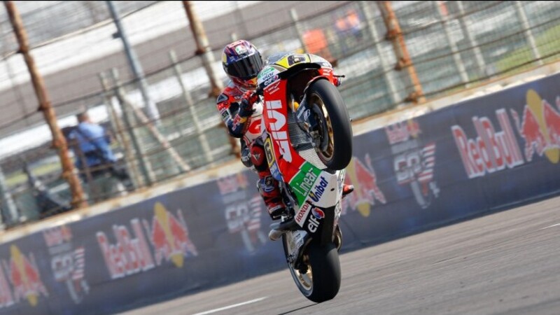 MotoGP. FP3 a Indianapolis, Bradl in testa, Rossi secondo