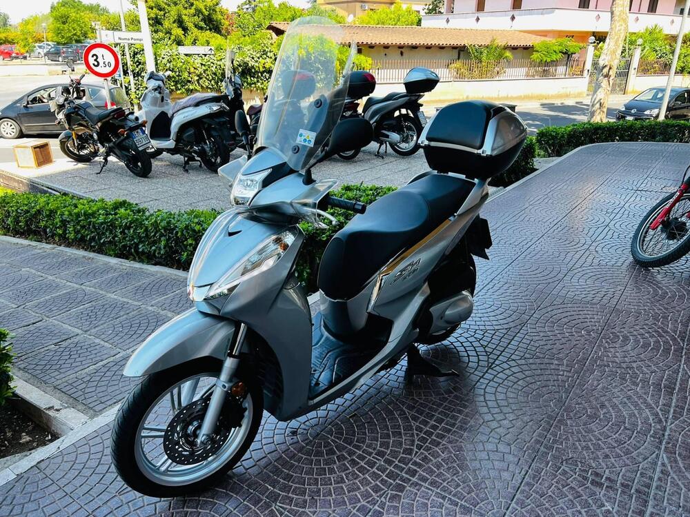 Honda SH 300 i ABS (2016 - 20) (7)