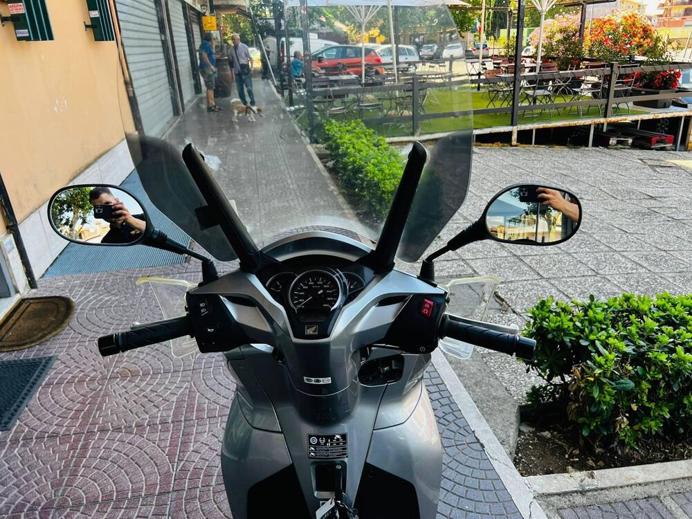 Honda SH 300 i ABS (2016 - 20) (10)