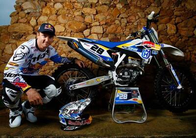MXGP. Husqvarna e il pilota Tyla Rattray non correranno più insieme