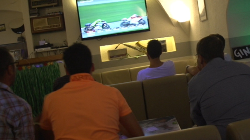 Il GP di Indianapolis visto al bar. Per tifare insieme all'Ubrecche