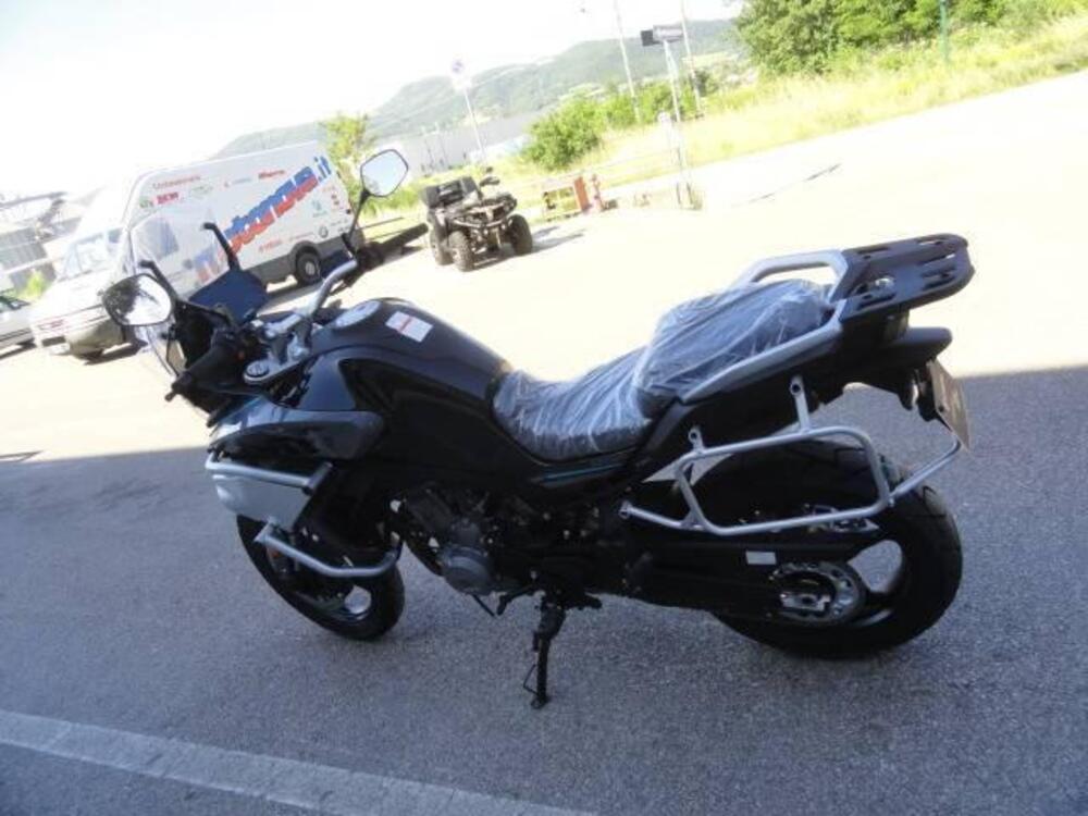 CFMOTO 800MT Sport (2022 - 25) (7)