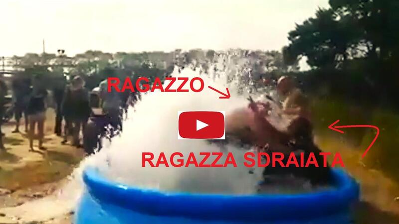 Pensate sia sciocco fare l&#039;idromassaggio con la moto? E fare un burnout in piscina? [VIDEO VIRALE]