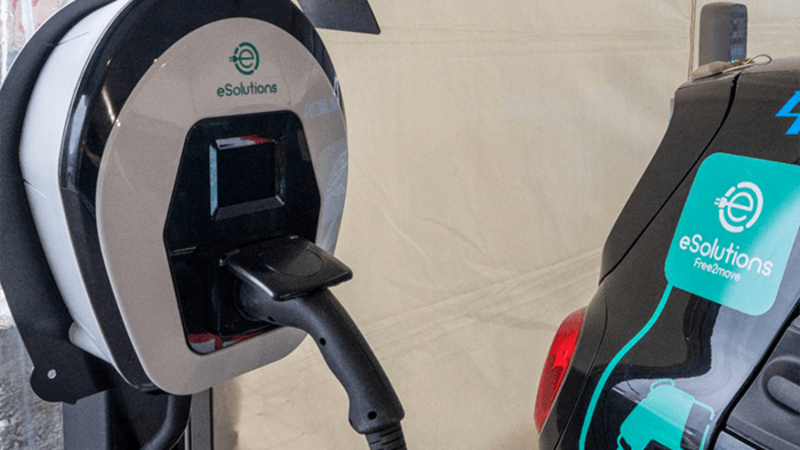 Free2move eSolutions (Stellantis) entra nel Motorsport con smart EQ fortwo e-Cup (Mercedes Geely)