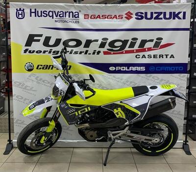 Husqvarna 701 Supermoto (2023 - 25) nuova
