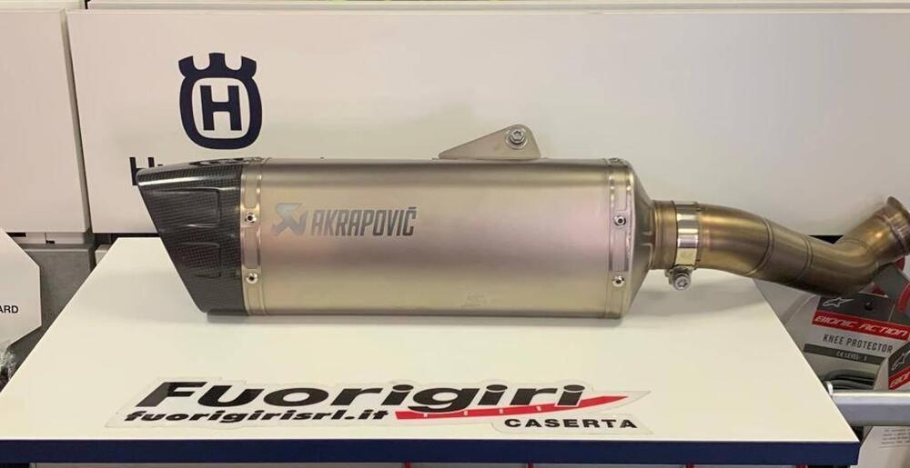 Scarico Husqvarna Akrapovic 701 vitpilen/Svartpile