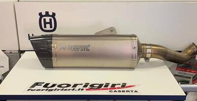 Scarico Husqvarna Akrapovic 701 vitpilen/Svartpile