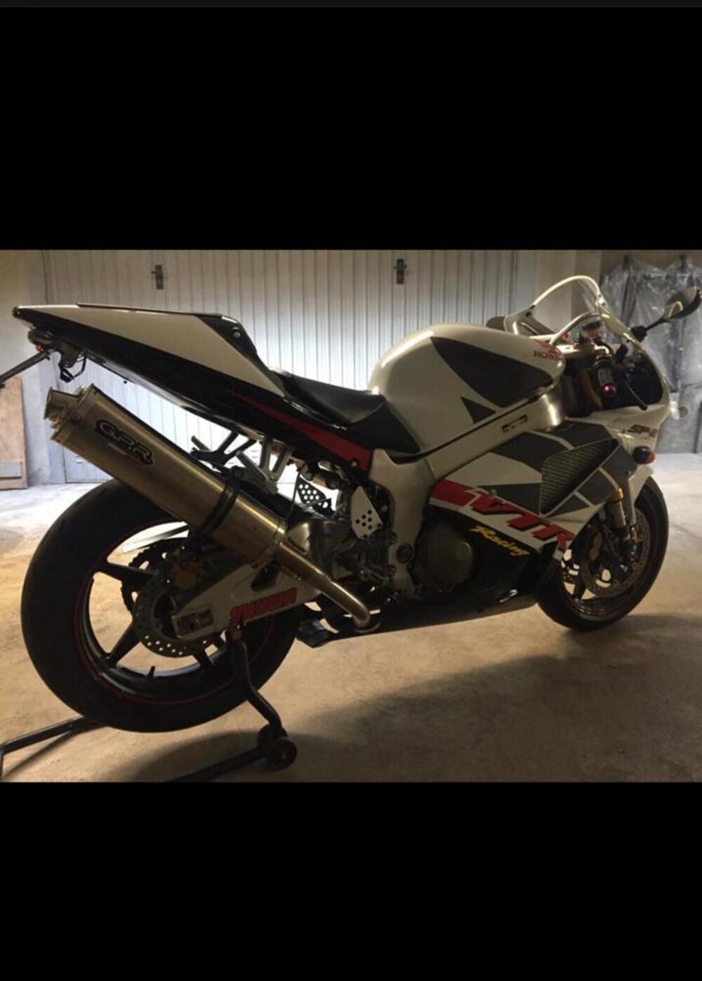 Honda VTR 1000 SP-2 (2002 - 06) (5)