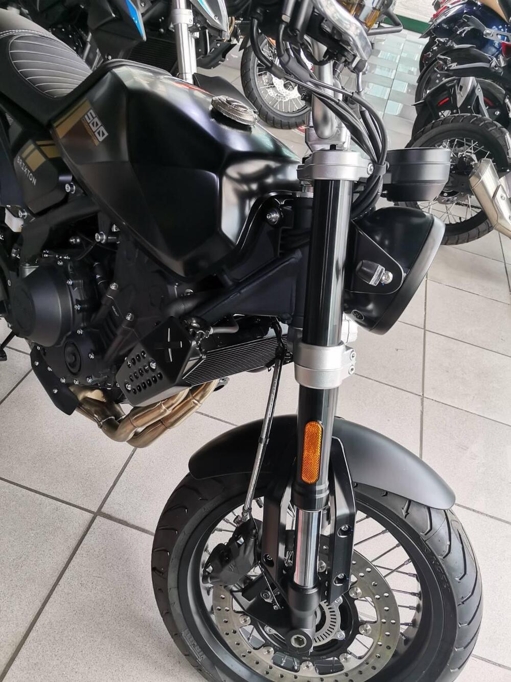 Brixton Motorcycles Crossfire 500 X (2021 - 25) (5)