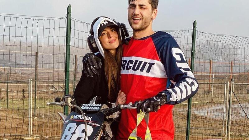 Gliel&#039;hanno rubata: ora sappiamo che il fratello di Belen fa motocross