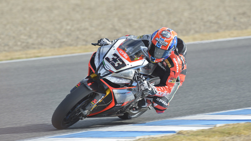 Melandri vince anche gara due SBK a Jerez