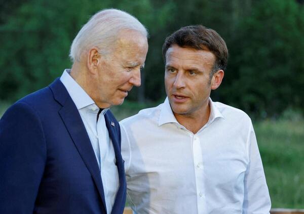Biden e Macron discutono in segreto sulla possibile fine del petrolio in Europa: &ldquo;Gli arabi non ce la fanno pi&ugrave;&rdquo; 