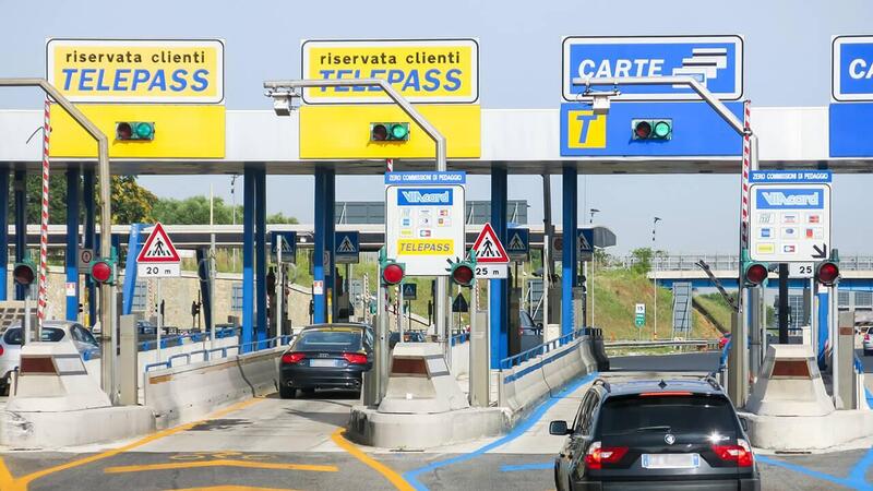 Ci mancava solo l&#039;aumento del pedaggio autostrade: Assoutenti protesta