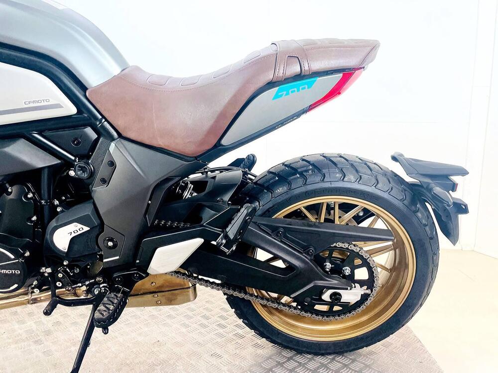 CFMOTO 700CL-X Heritage (2021 - 25) (16)