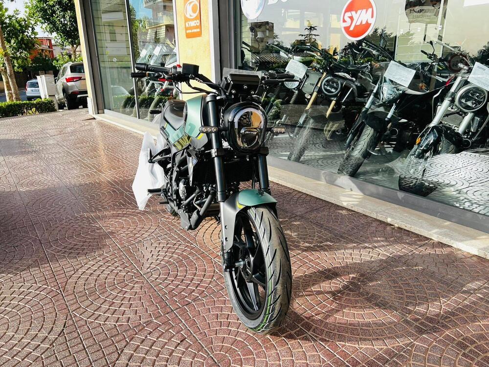 Benelli Leoncino 125 (2022 - 25) (8)