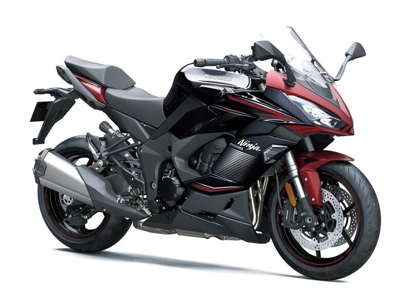 Kawasaki Ninja 1000 SX 2023. Si aggiorna cos&igrave;