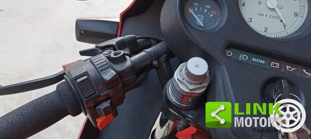 Moto Guzzi Le Mans 1000 (13)