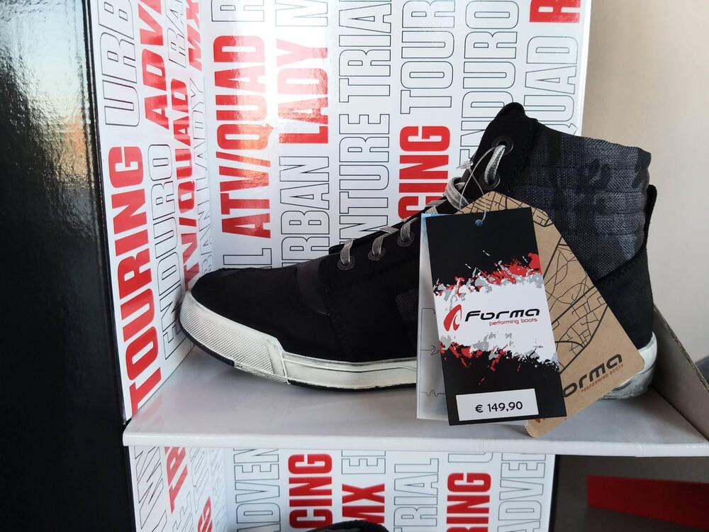 Scarpe Forma Ground Dry (3)