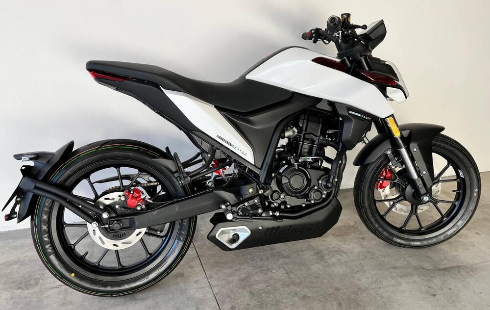 Malaguti Drakon 125 (2022 - 25) (2)