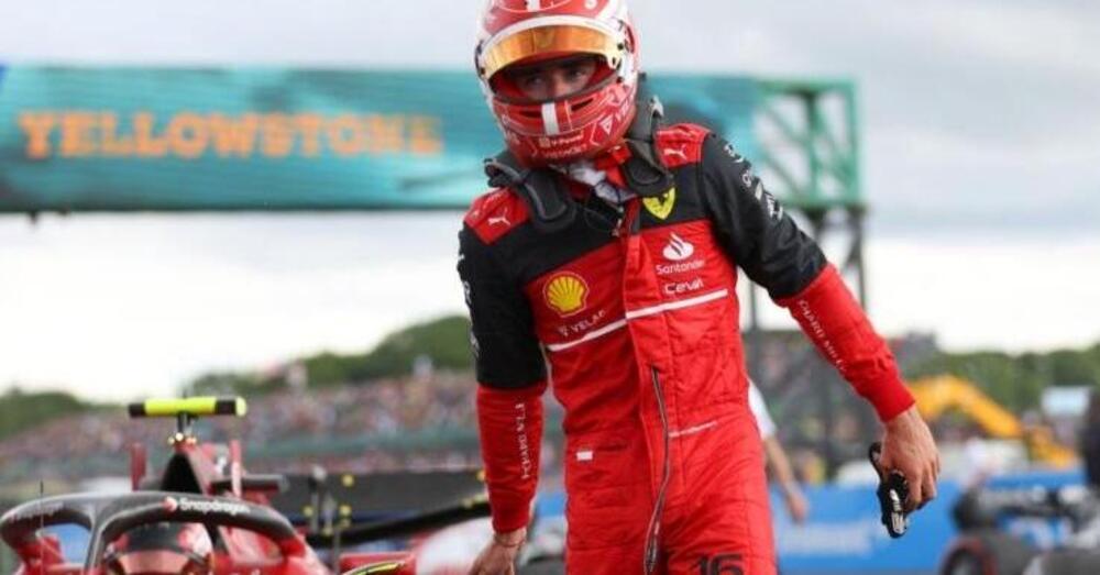 La famiglia Leclerc delusa dalla Ferrari: le polemiche social della fidanzata Charlotte e della mamma Pascale