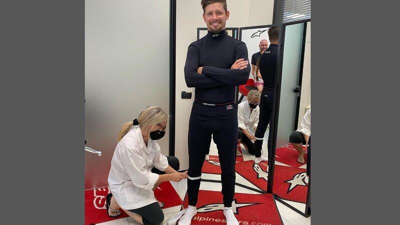 MotoGP 2022. Casey Stoner di nuovo in pista? I nuovi indizi che alimentano i sospetti