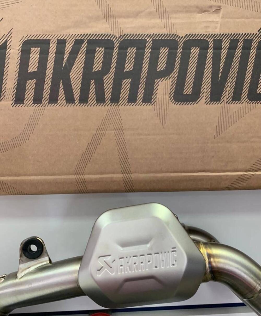 Scarico Akrapovic cross enduro per Husqvarna/ktm g (2)
