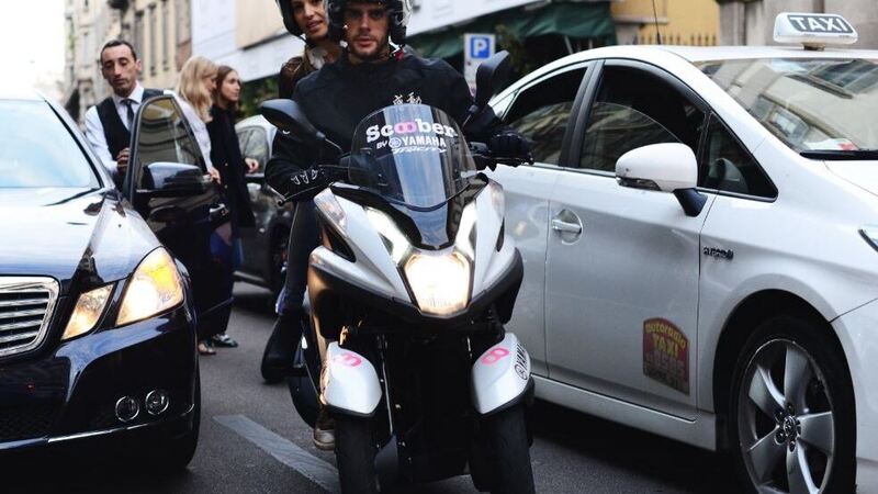 Yamaha Tricity bloccati alla Milano Fashion Week