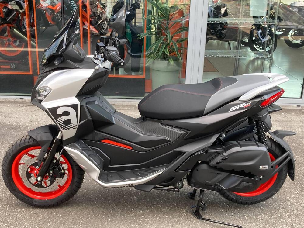 Aprilia SR GT 125 Sport ABS (2022 - 24) (2)