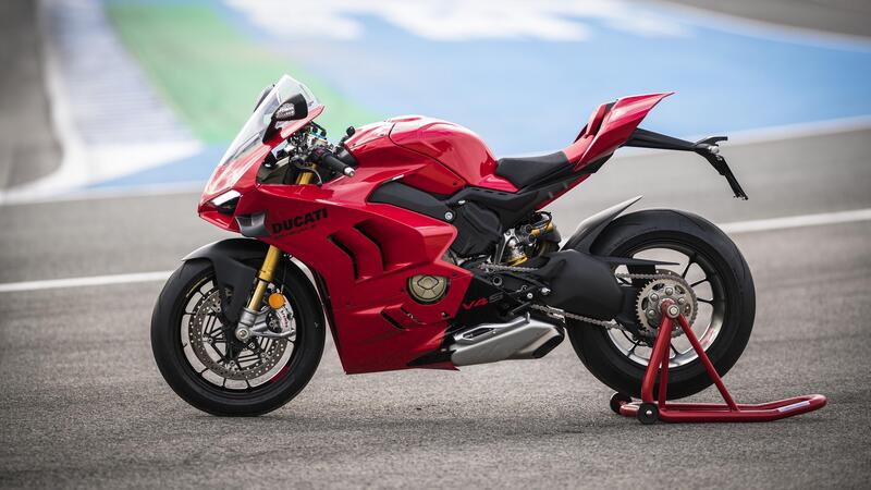 Arriva in vendita la rinnovata gamma Ducati Panigale V4 m.y. 2023