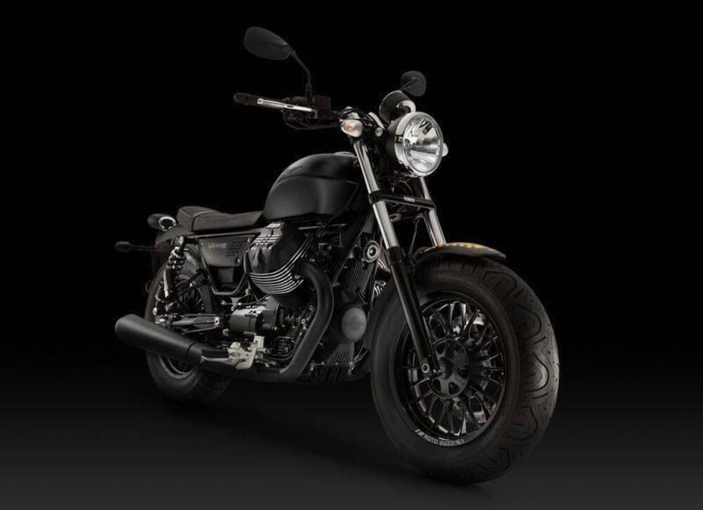 Moto Guzzi V9 Bobber (2021 - 25)