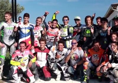 Video. Rossi e Marquez, la sfida dirt track al Ranch